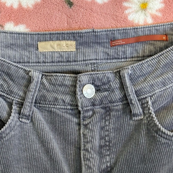 Pilcro The Yaya Midrise Gray Corduroy Crop Flare Pants Size 30 EUC - Picture 8 of 11